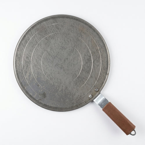 Iron Tawa with Wooden Handle